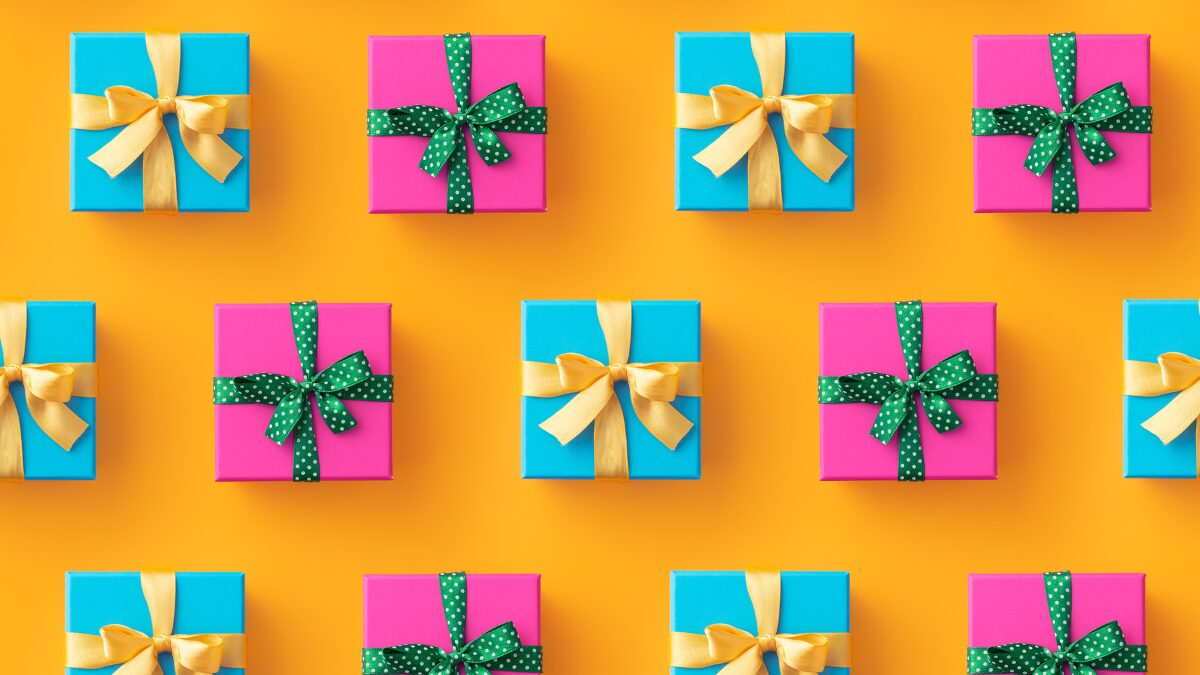 プレゼントboxが並んでいるPOPな写真